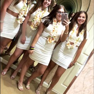 White two piece LULUS set!!🤍🤍